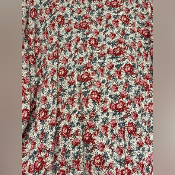 Loft NWT- XL - Picture 2 of 3